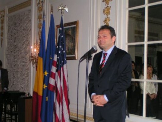 Ambasadorul român la Washington îşi aduce în ţară barca din SUA